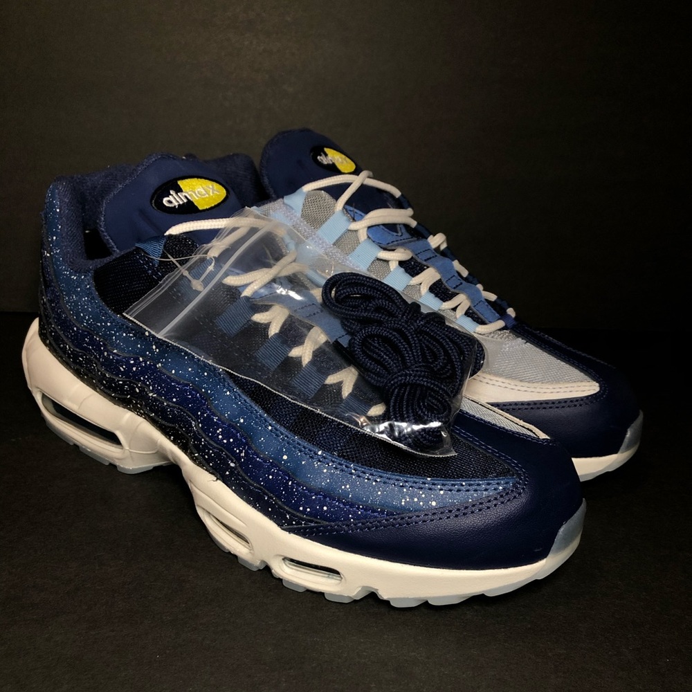Sold Nike Air Max 95 ‘Day and Night’